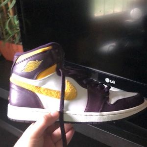 Jordan 1 White/Gold/Purple
